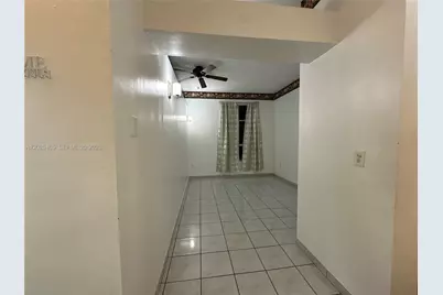 7420 W 20th Ave #446, Hialeah, FL 33016 - Photo 10