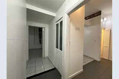 7420 W 20th Ave #446, Hialeah, FL 33016 - Photo 2