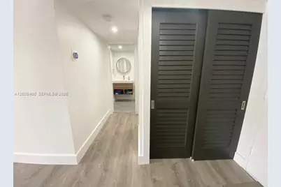 401 Ocean Dr #910, Miami Beach, FL 33139 - Photo 12