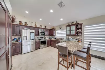 5032 SW 34th Ter, Hollywood, FL 33312 - Photo 2