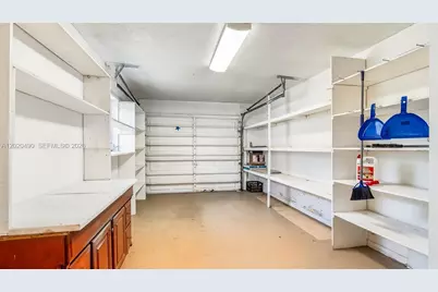 500 NW 96th Ter, Pembroke Pines, FL 33024 - Photo 28