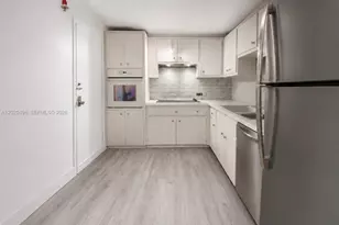 400 Kings Point Dr, Sunny Isles Beach, FL 33160 - Photo 1