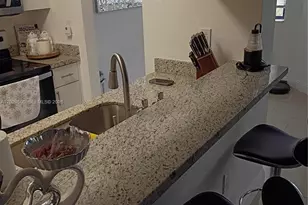 8275 SW 152nd Ave, Miami, FL 33193 - Photo 24