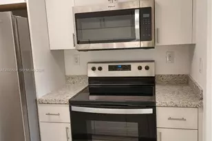 8275 SW 152nd Ave, Miami, FL 33193 - Photo 2