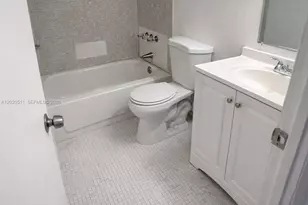 496 NW 165th, Miami, FL 33169 - Photo 26