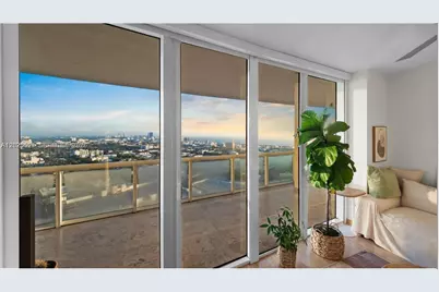 450 Alton Rd #2810, Miami Beach, FL 33139 - Photo 8