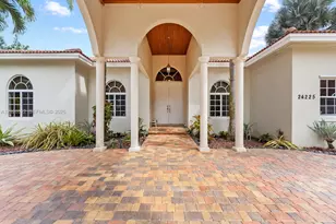 24225 SW 198th Ave, Homestead, FL 33031 - Photo 4