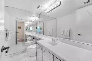 1000 Quayside Terrace, Miami, FL 33138 - Photo 36