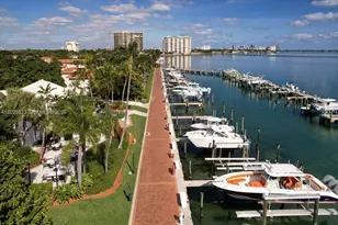 1000 Quayside Terrace, Miami, FL 33138 - Photo 12
