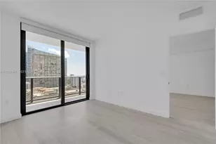 45 SW 9th St, Miami, FL 33130 - Photo 10