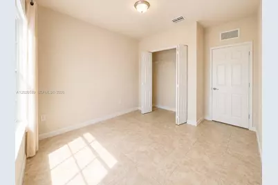17001 SW 96th St, Miami, FL 33196 - Photo 6