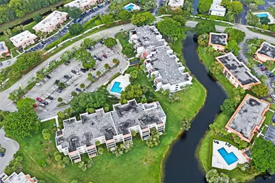 200 Lakeview Dr #113, Weston, FL 33326 - Photo 30