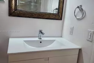 11841 SW 18th St, Miami, FL 33175 - Photo 8