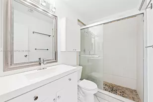 918 SW 9th St Cir, Boca Raton, FL 33486 - Photo 10