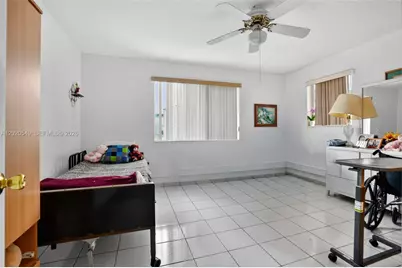 7100 NW 1st Ter, Miami, FL 33126 - Photo 14