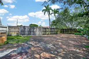 7100 NW 1st Terrace, Miami, FL 33126 - Photo 40