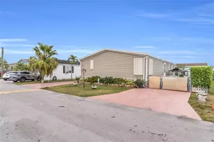 19800 SW 180th Ave, Miami, FL 33187 - Photo 2