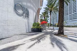 1750 N Bayshore Dr, Miami, FL 33132 - Photo 18