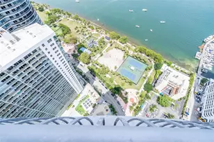 1750 N Bayshore Dr, Miami, FL 33132 - Photo 36