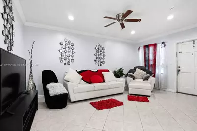 2219 Polk St #5A, Hollywood, FL 33020 - Photo 4