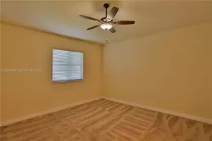 22421 SW 88th Pl, Cutler Bay, FL 33190 - Photo 8