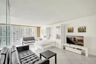 231 174th St, Sunny Isles Beach, FL 33160 - Photo 10