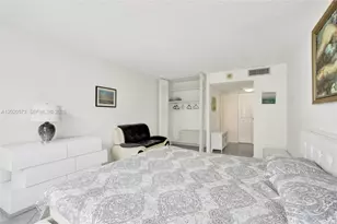 231 174th St, Sunny Isles Beach, FL 33160 - Photo 16