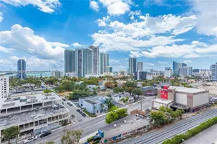 121 NE 34th St, Miami, FL 33137 - Photo 18