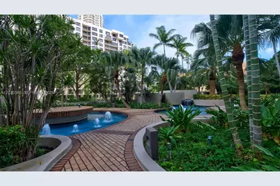 520 Brickell Key Dr #A914, Miami, FL 33131 - Photo 44