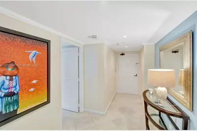 520 Brickell Key Dr #A914, Miami, FL 33131 - Photo 6