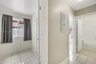 8423 SW 209th St, Cutler Bay, FL 33189 - Photo 16