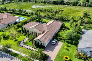 5703 N Sterling Ranch Dr, Davie, FL 33314 - Photo 88