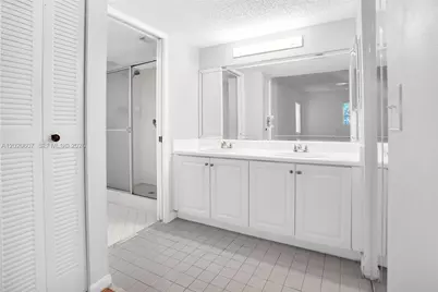 900 SW 142nd Ave #115L, Pembroke Pines, FL 33027 - Photo 26