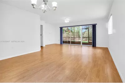 900 SW 142nd Ave #115L, Pembroke Pines, FL 33027 - Photo 10