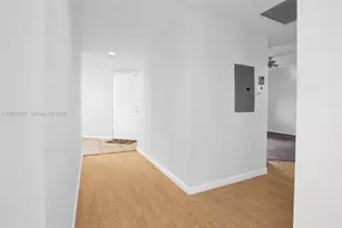 900 SW 142nd Ave, Pembroke Pines, FL 33027 - Photo 16