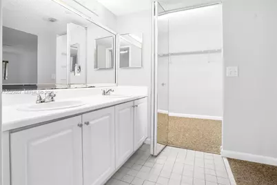 900 SW 142nd Ave #115L, Pembroke Pines, FL 33027 - Photo 22
