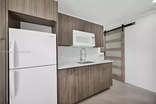 10202 SW 33rd St, Miami, FL 33165 - Photo 32