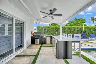 10202 SW 33rd St, Miami, FL 33165 - Photo 64