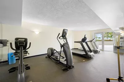 [Address not provided], Miami Beach, FL 33141 - Photo 28