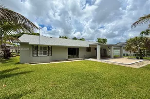 11541 SW 97th St, Miami, FL 33176 - Photo 30