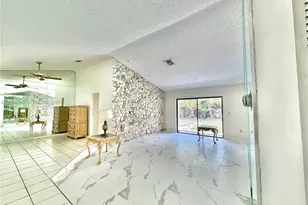 11541 SW 97th St, Miami, FL 33176 - Photo 8