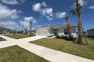 103 Pummelo Pl, Fort Pierce, FL 34981 - Photo 1