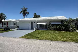 8107 NW 58th Pl, Tamarac, FL 33321 - Photo 2