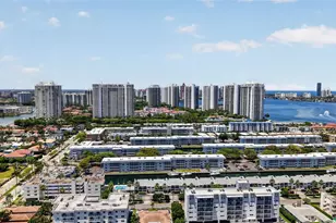 3550 NE 169th St, North Miami Beach, FL 33160 - Photo 36
