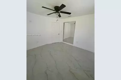 12020 W Golf Drive, Miami, FL 33167 - Photo 30