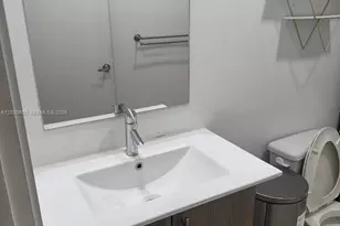 1152 NW 2nd St, Florida City, FL 33034 - Photo 4