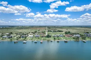 135 Sunset Pointe Blvd, Lake Placid, FL 33852 - Photo 2