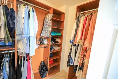600 NE 36th St #710, Miami, FL 33137 - Photo 18