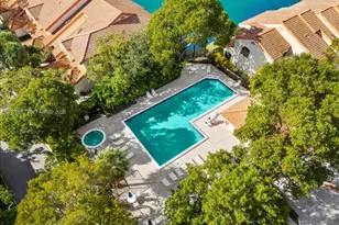 3400 Emerald Oaks Dr, Hollywood, FL 33021 - Photo 18