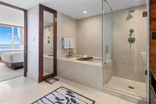 6801 Collins Ave, Miami Beach, FL 33141 - Photo 18
